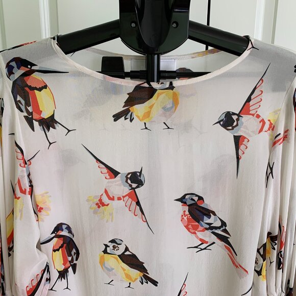 LOVE BINETTI Womens Sz L Geometric bird print Blouse 100% silk - Picture 2 of 14